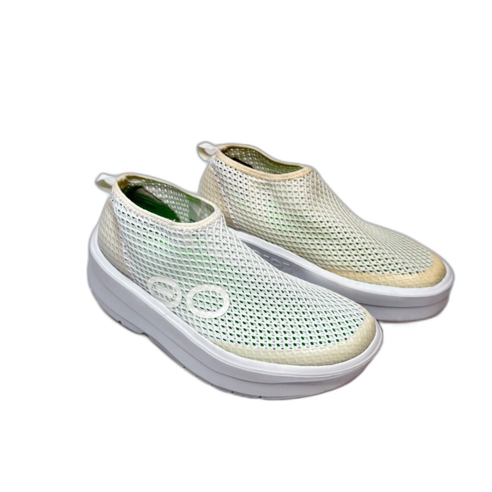 OOFOS Oomega Chukka White/Ivory Comfort Walking Workout Shoes Womens Size 8